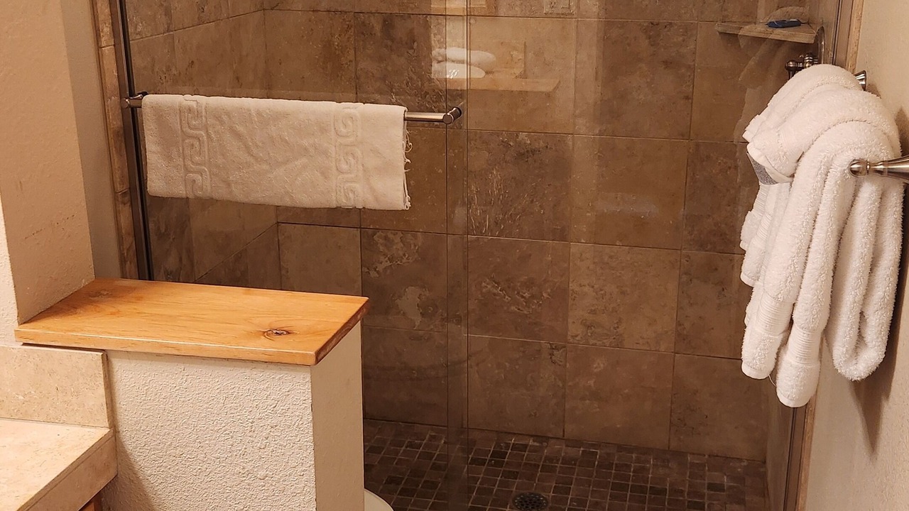 Photo of Bathroom in Elkhorn Village