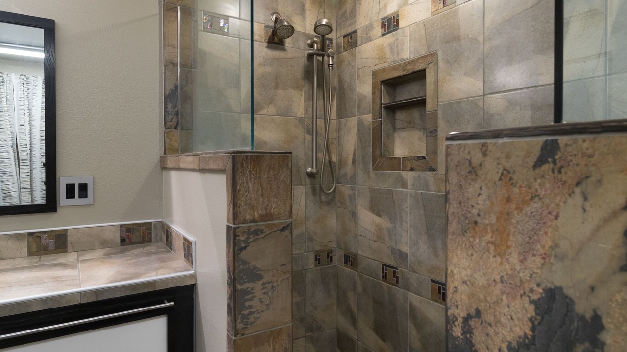 Photo of Bathroom in Roseburg