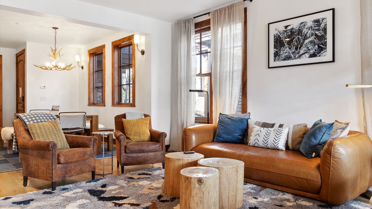 Photo of Livingroom in Jackson