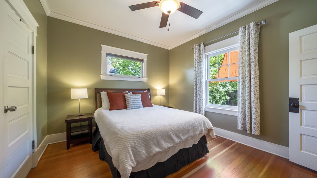 Photo of Bedroom in Old Bend