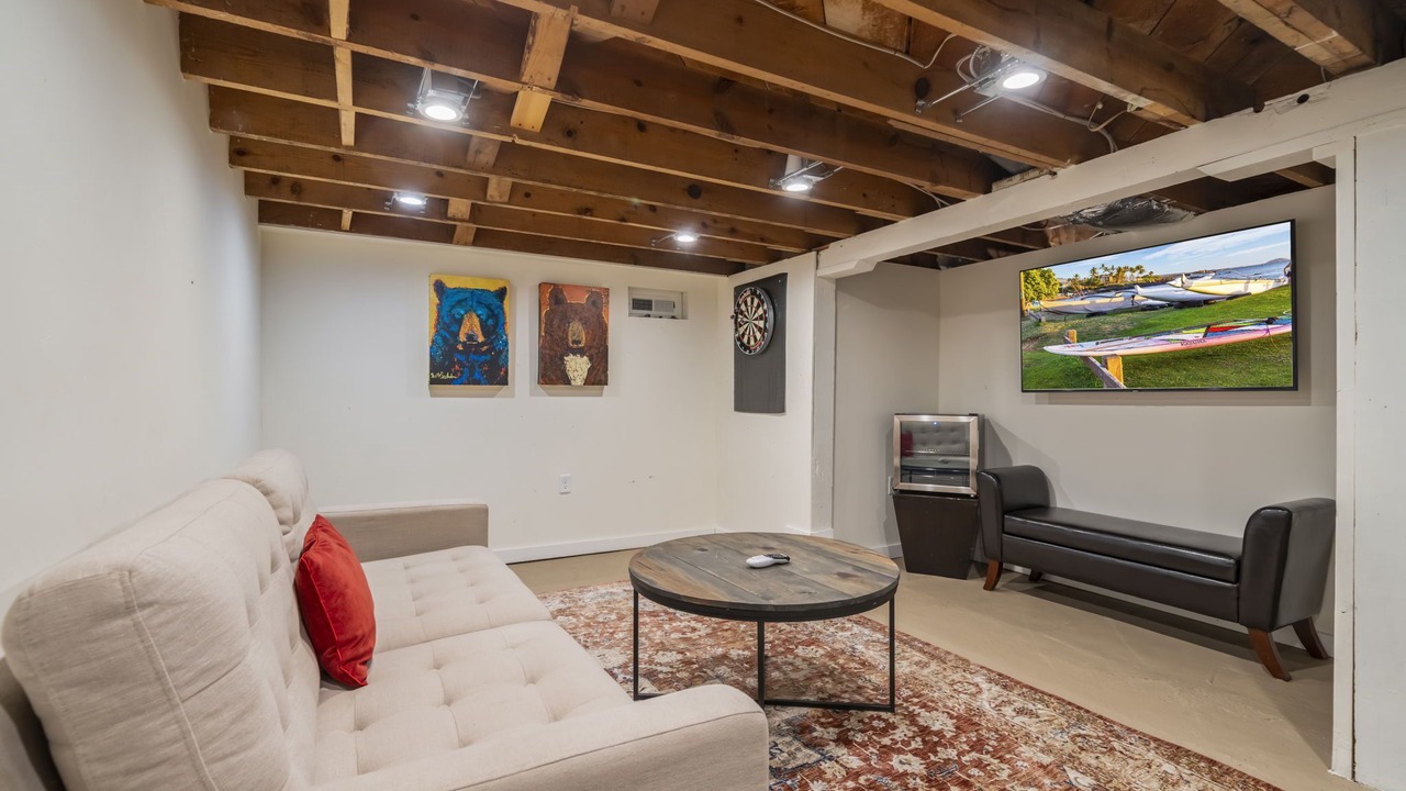 Photo of Livingroom in Old Bend