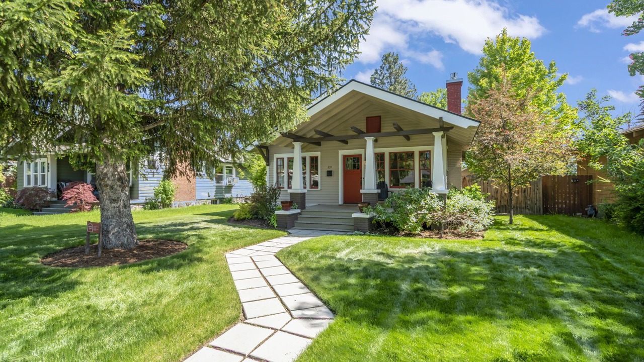 Photo of Outdoor in Old Bend