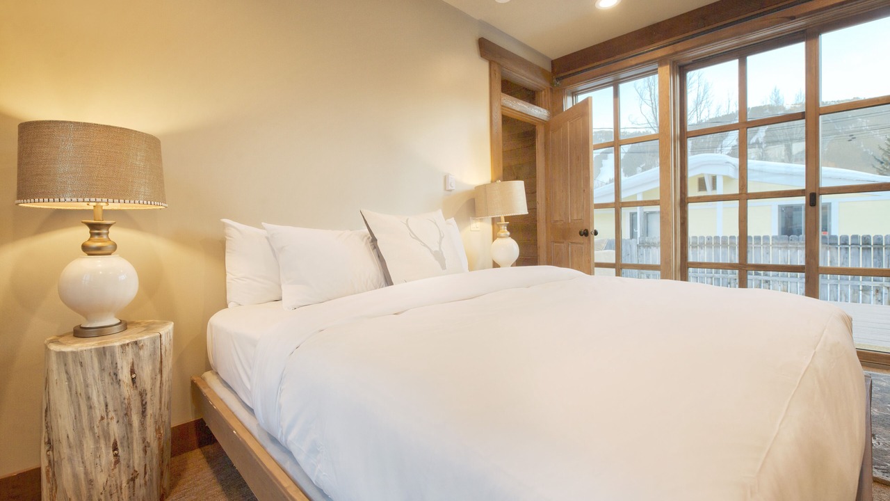 Photo of Bedroom in Jackson