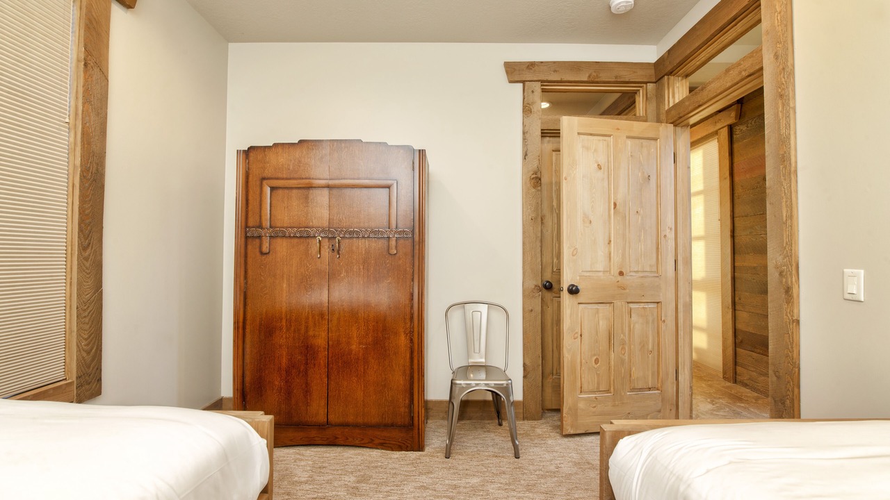 Photo of Bedroom in Jackson