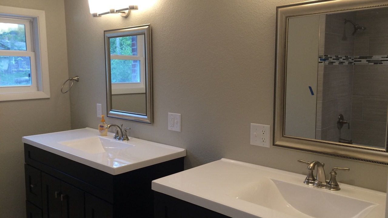 Photo of Bathroom in Arnolds Park