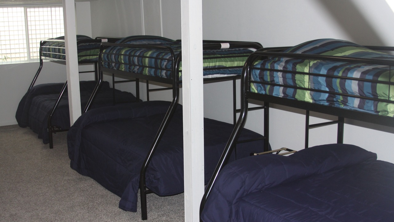 Photo of Bedroom in Arnolds Park