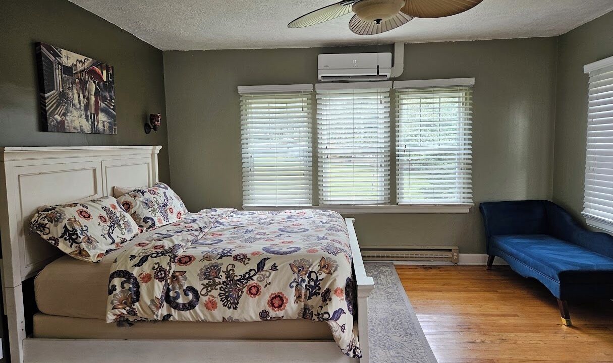 Photo of Bedroom in Albion