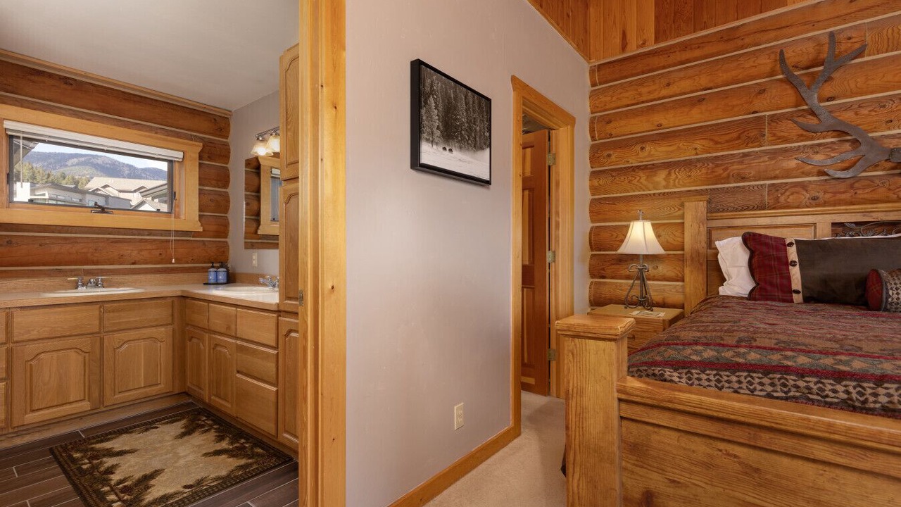 Photo of Bathroom in Big Sky