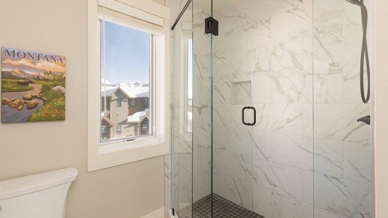 Photo of Bathroom in Saddle Ridge