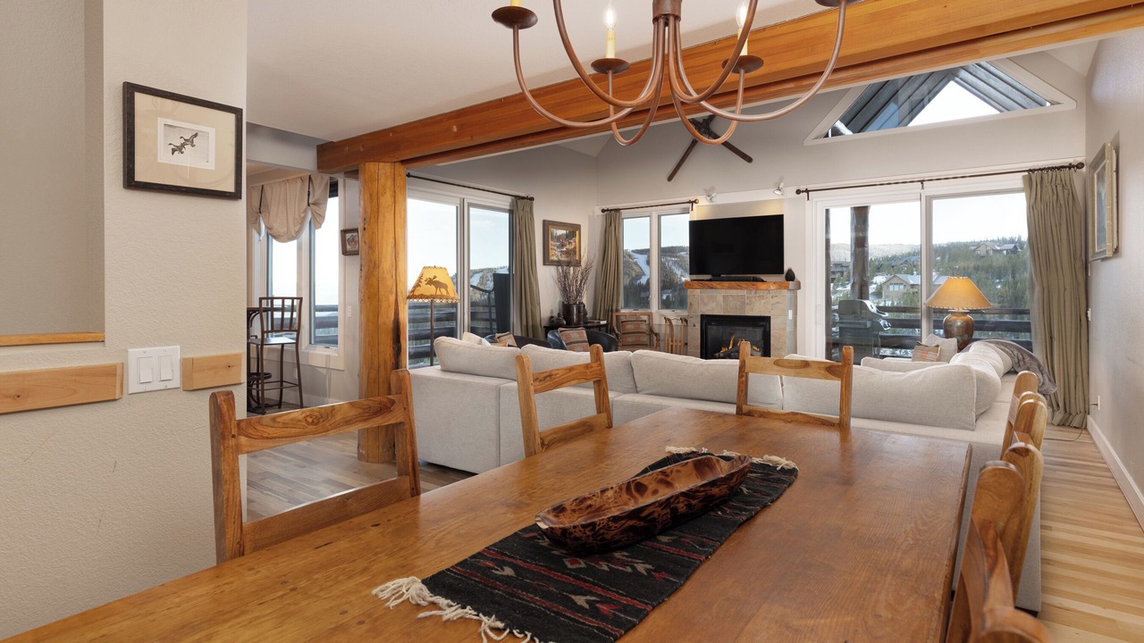 Photo of Bedroom in Saddle Ridge