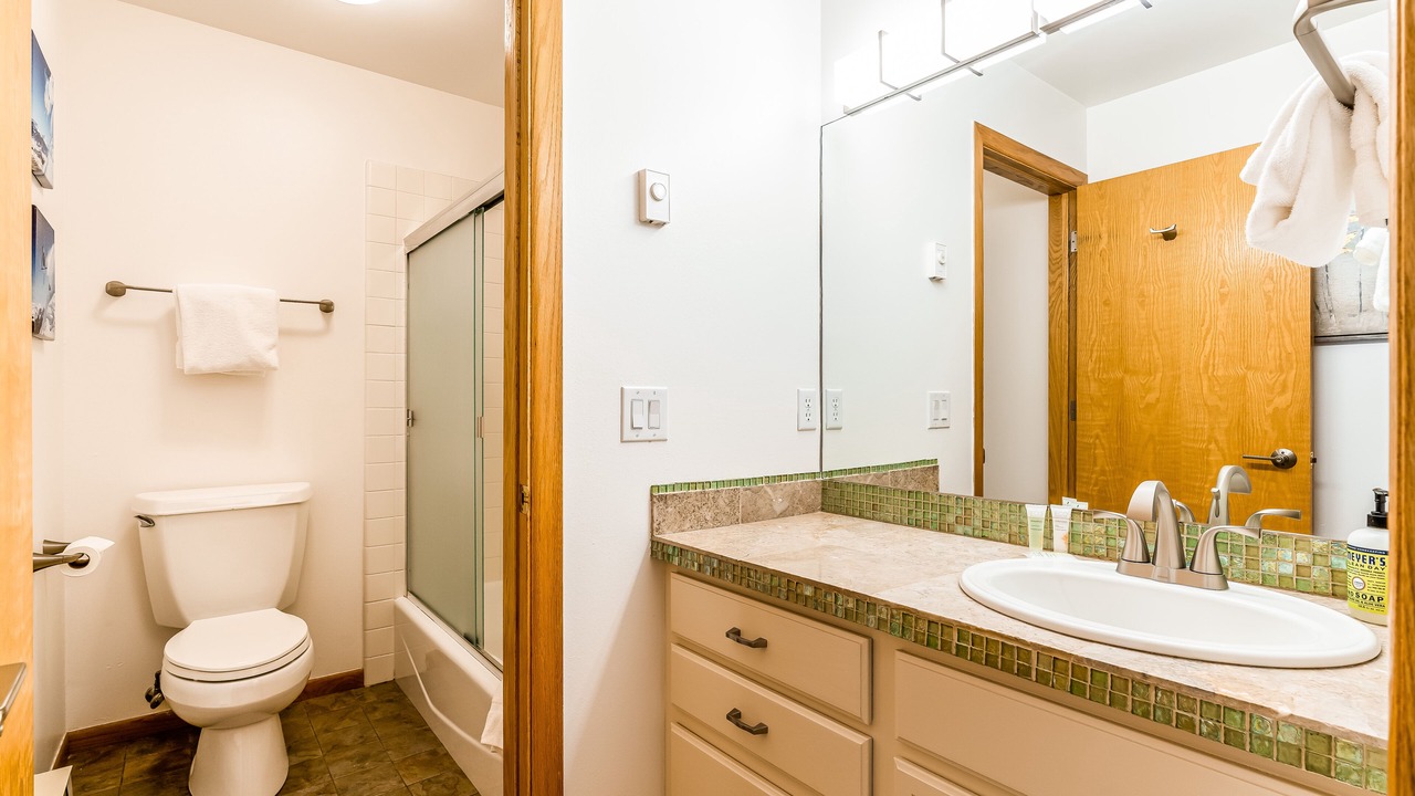 Photo of Bathroom in Big Horn
