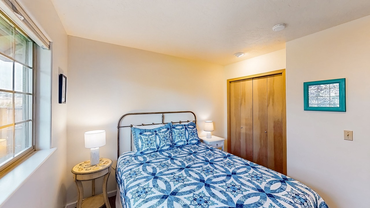 Photo of Bedroom in Manson