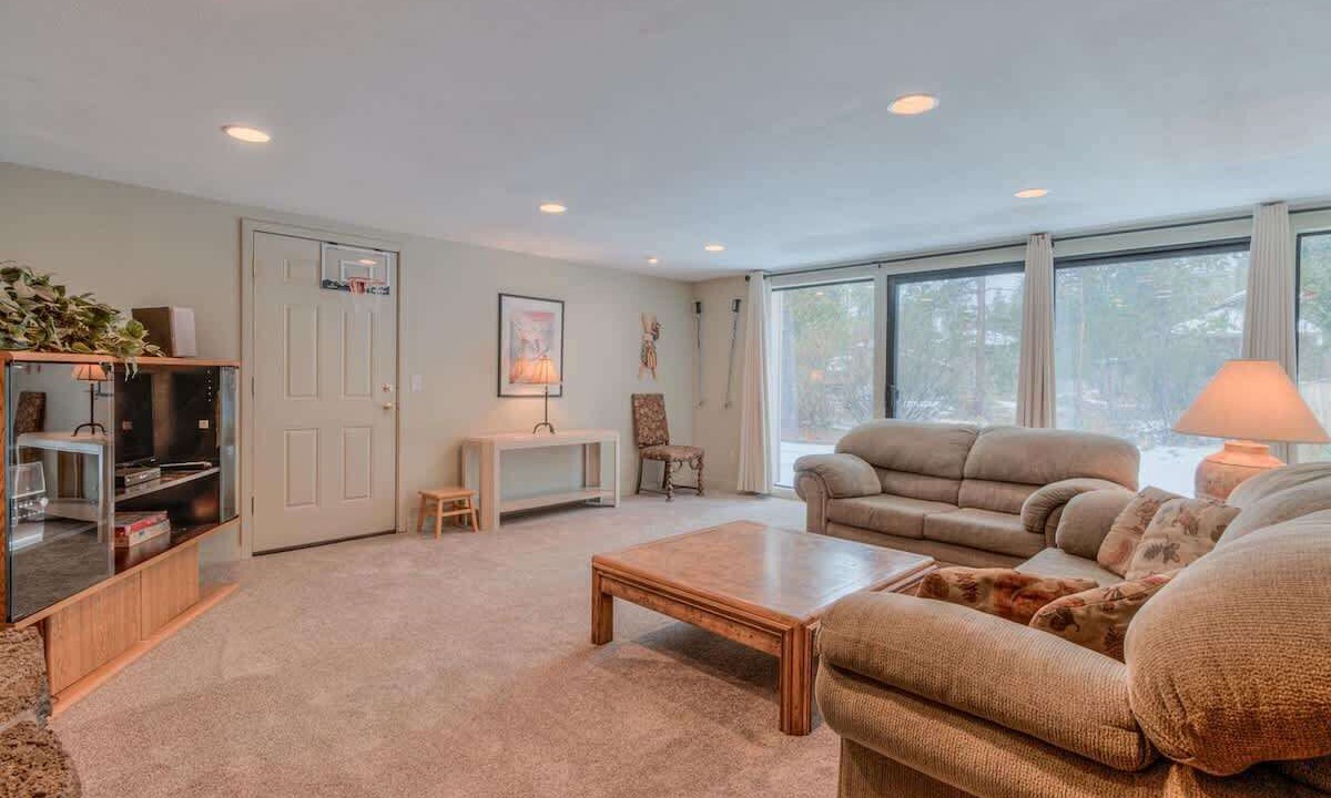 Photo of Bedroom in Sunriver