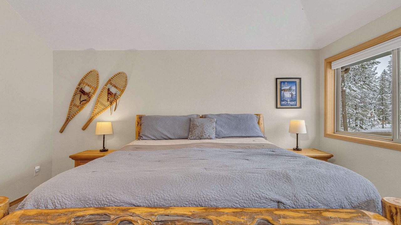 Photo of Bedroom in Sunriver