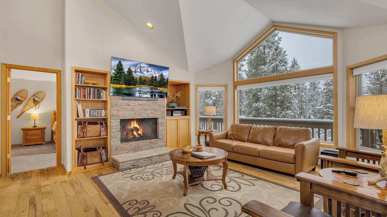 Photo of Livingroom in Sunriver
