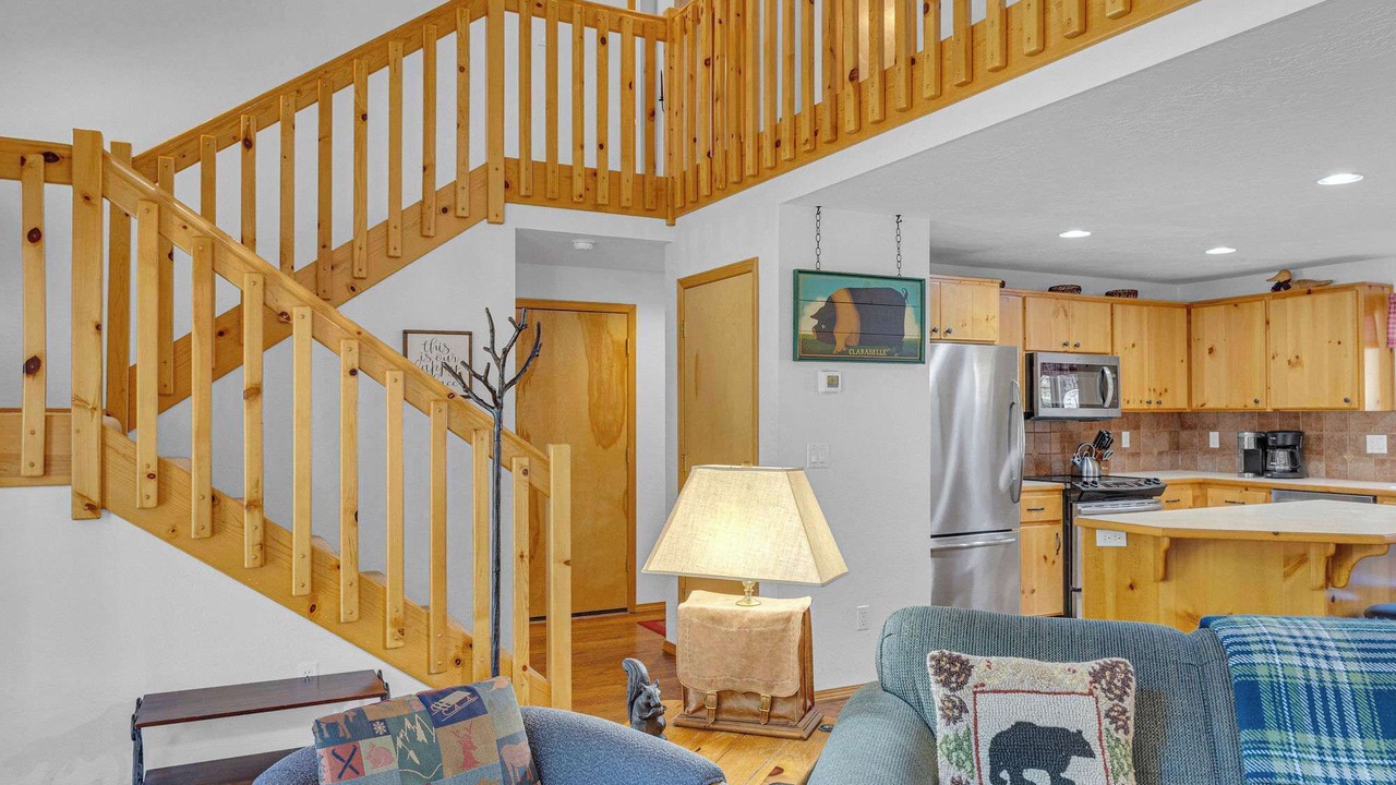 Photo of Livingroom in Sunriver