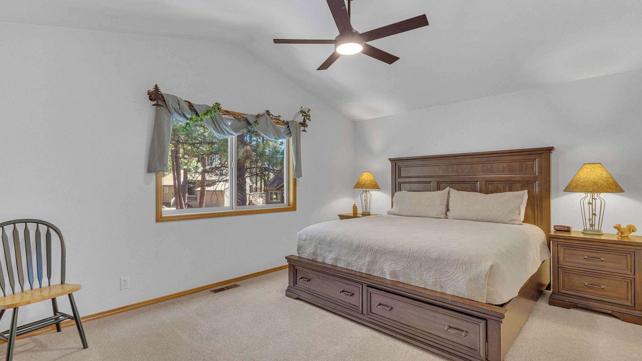 Photo of Bedroom in Sunriver