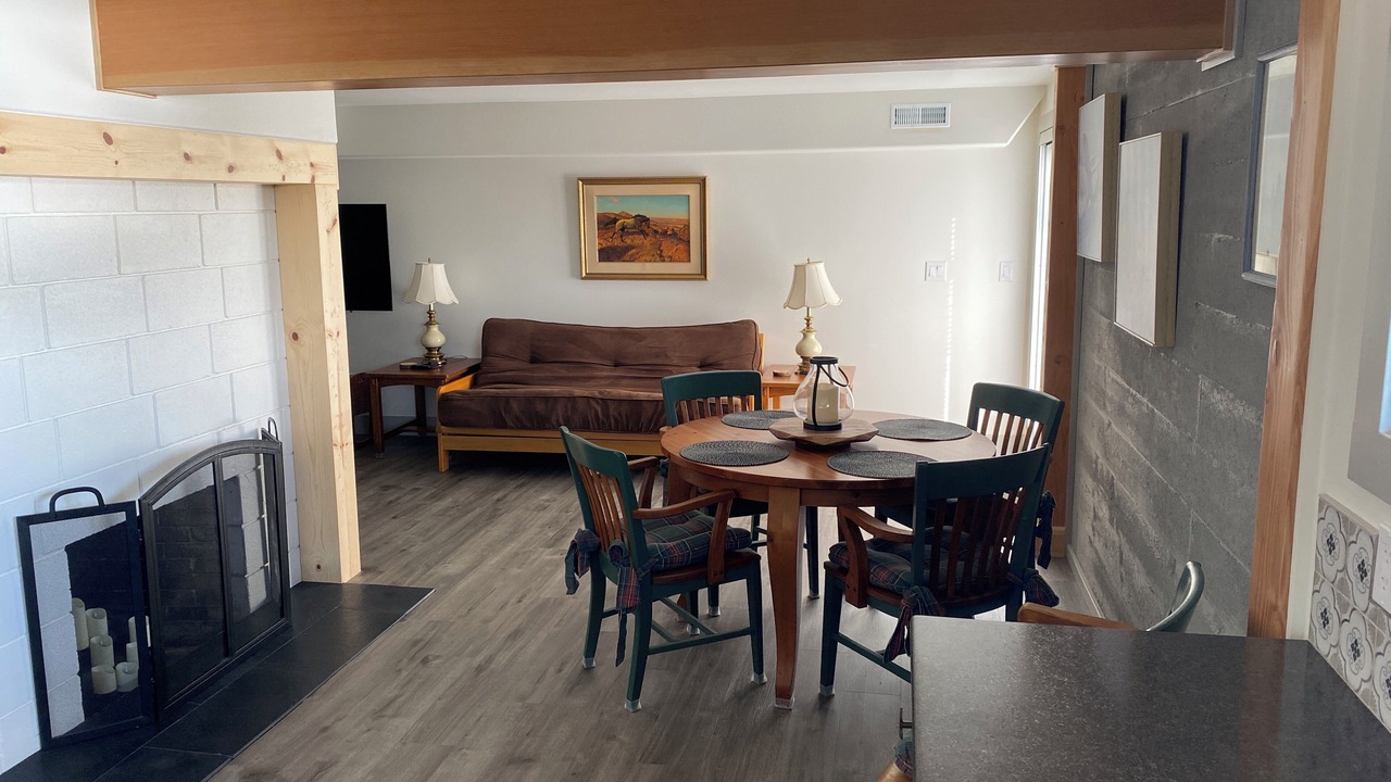 Photo of Livingroom in Kingston