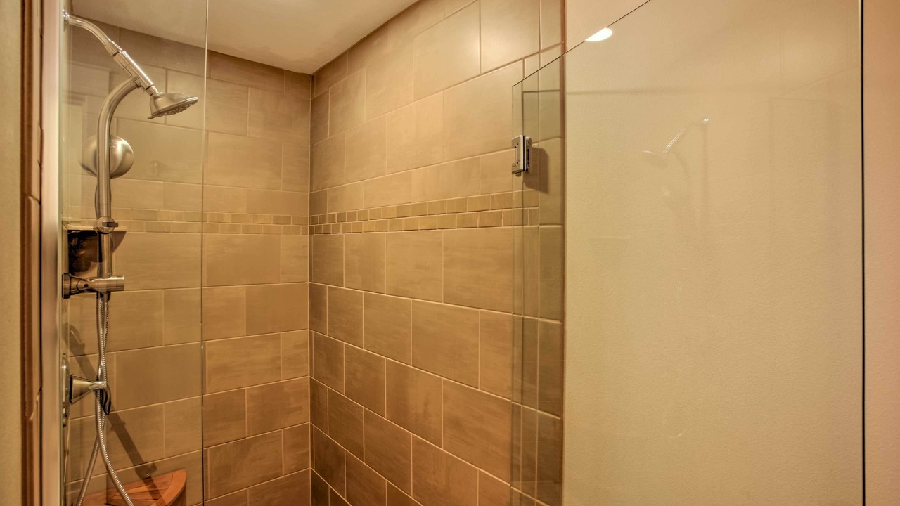 Photo of Bathroom in Garden District