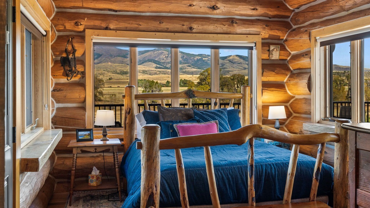 Photo of Bedroom in Pray