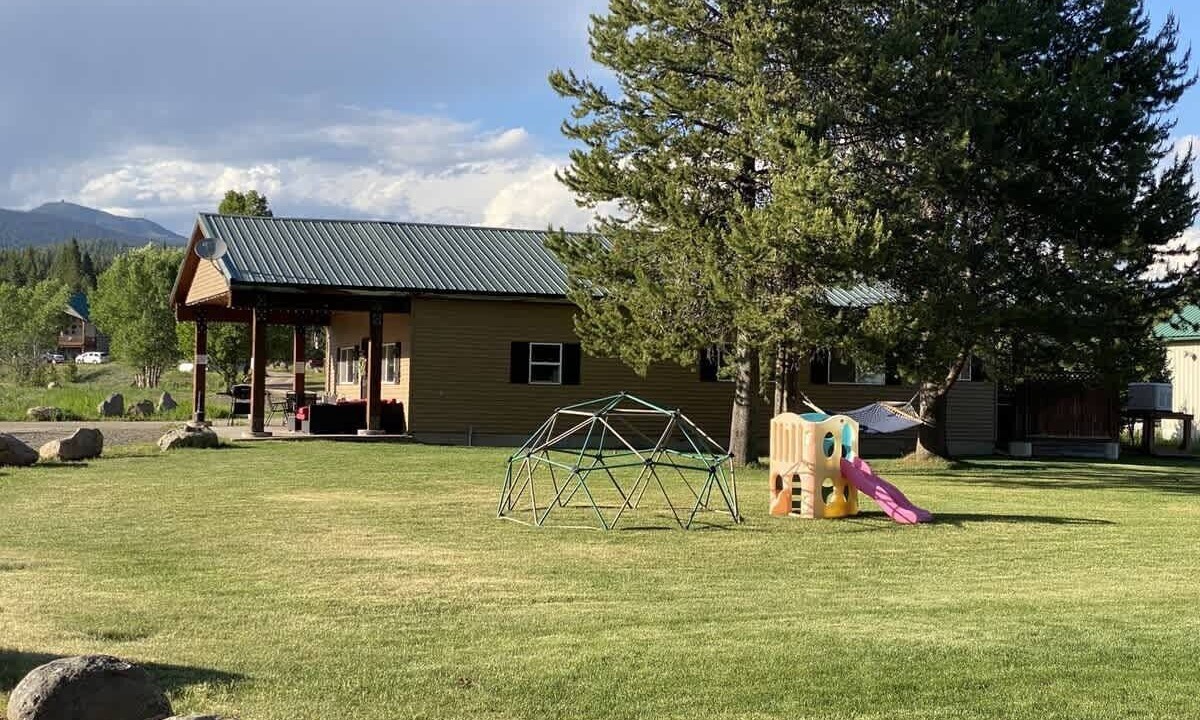 Photo of Others in Island Park