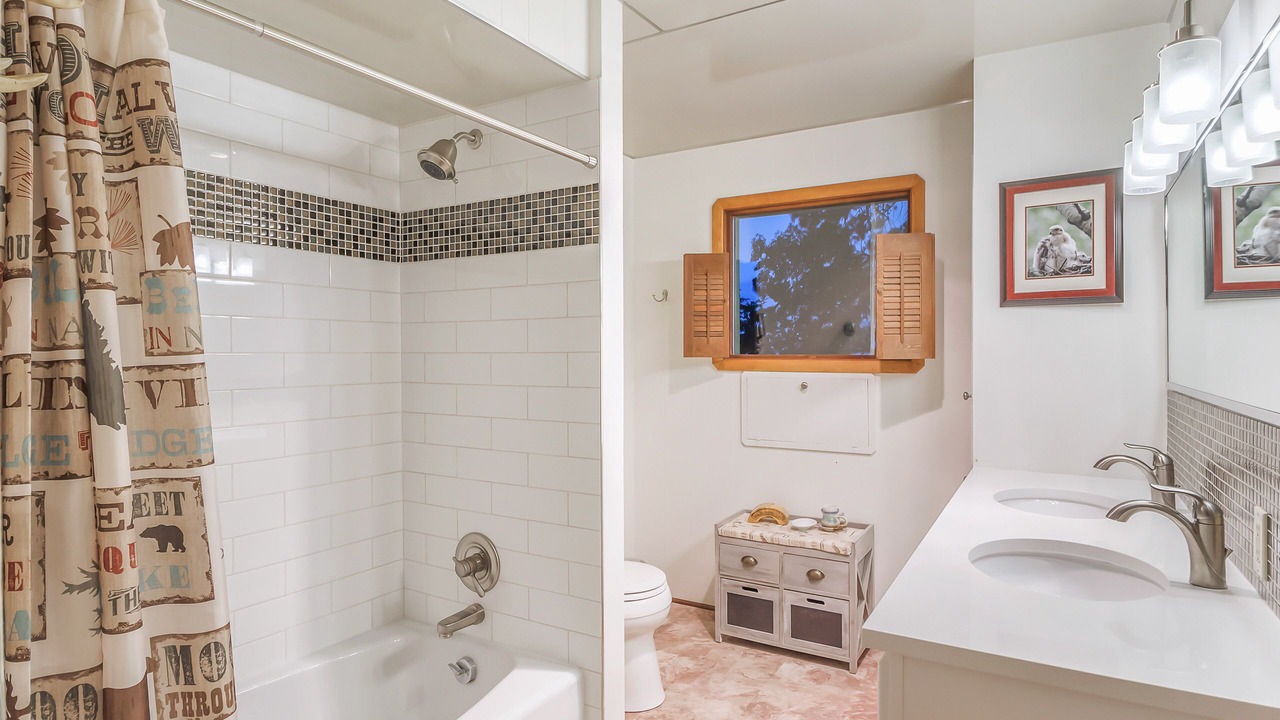 Photo of Bathroom in Friday Harbor