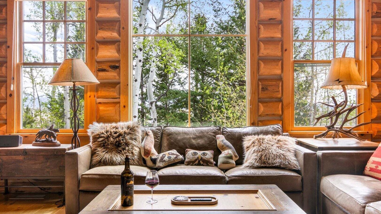 Photo of Livingroom in Granite Ridge