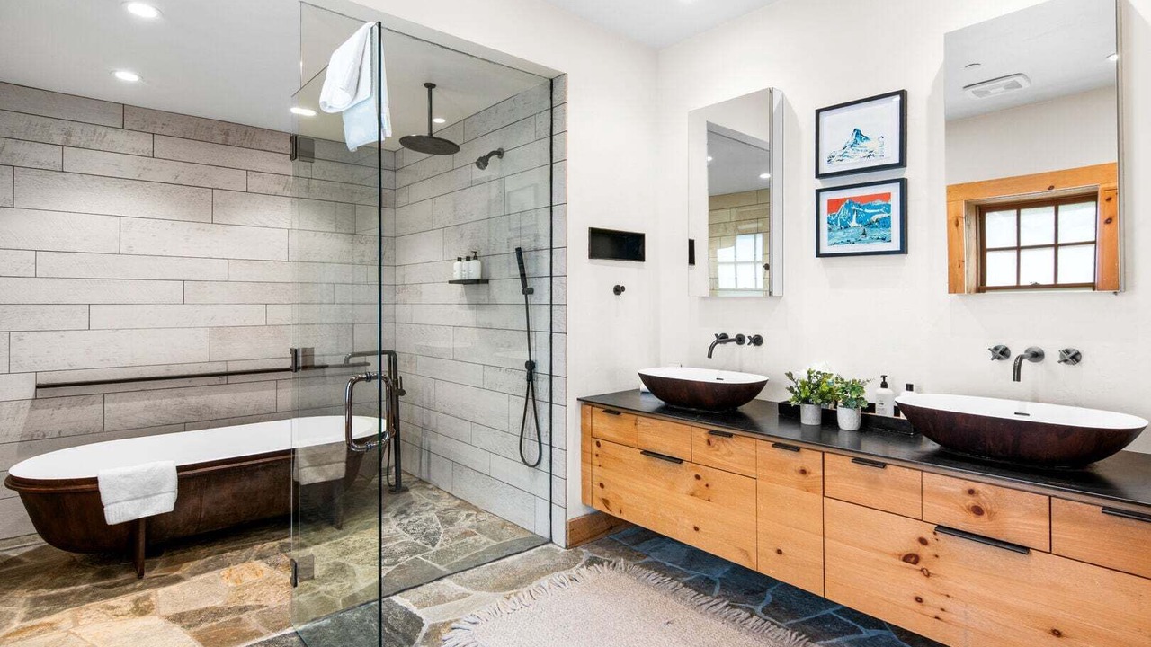 Photo of Bathroom in Granite Ridge