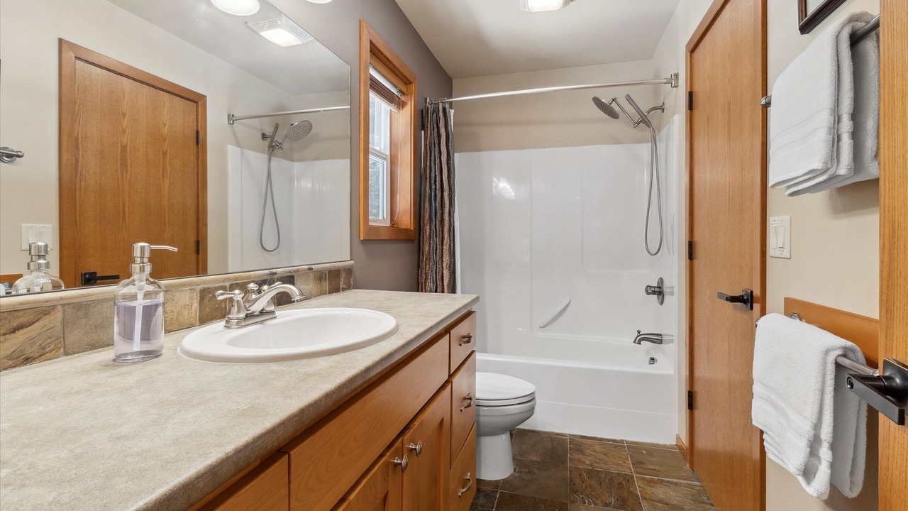 Photo of Bathroom in Glacier