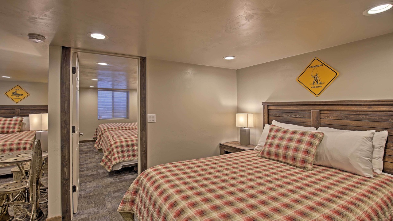 Photo of Bedroom in West Yellowstone