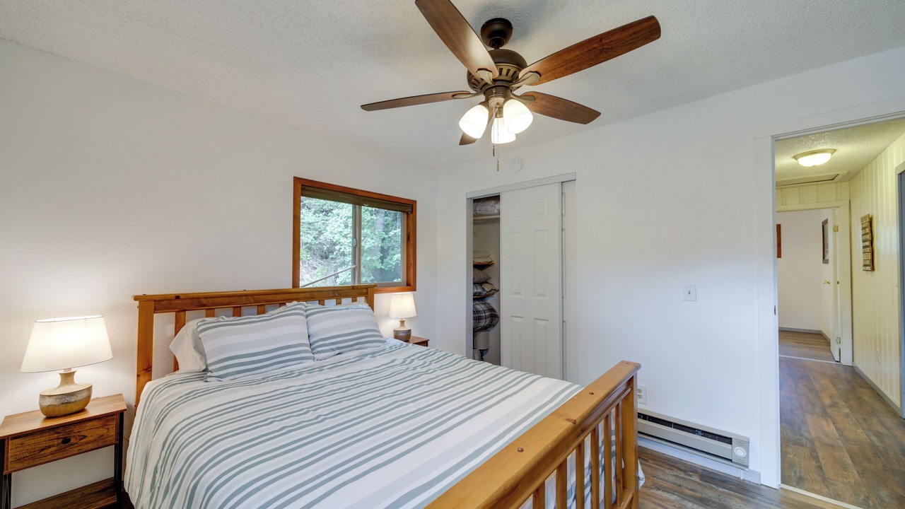 Photo of Bedroom in Worley
