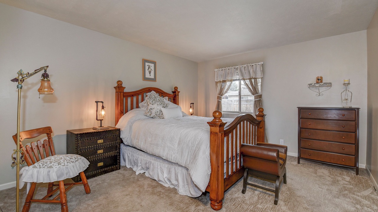 Photo of Bedroom in Winstead Park