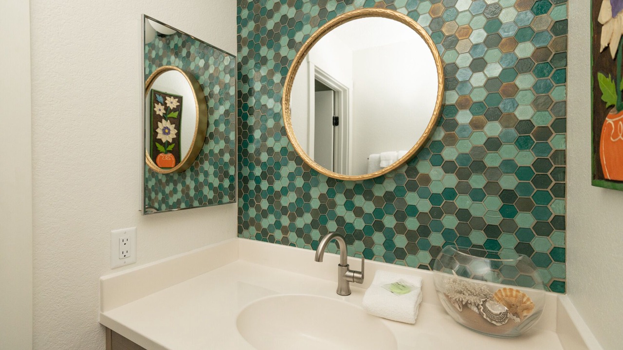 Photo of Bathroom in Tennis Village