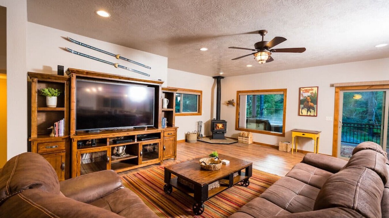 Photo of Livingroom in Tamarack Resort