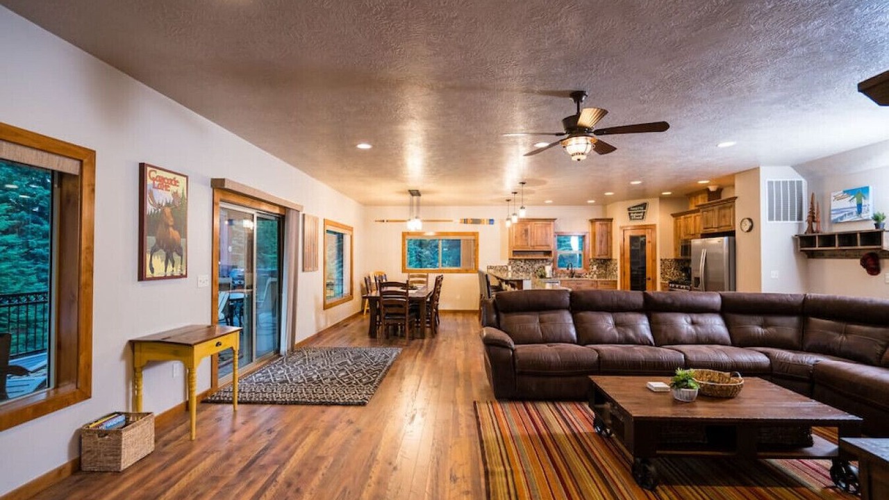 Photo of Livingroom in Tamarack Resort