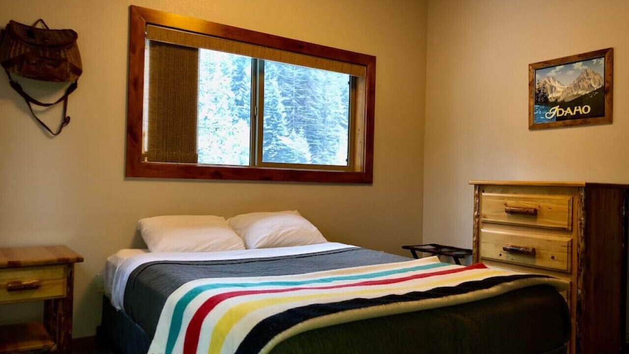 Photo of Bedroom in Tamarack Resort