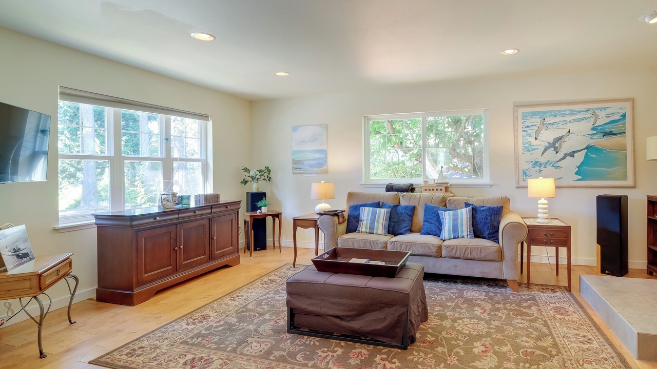 Photo of Livingroom in Indianola