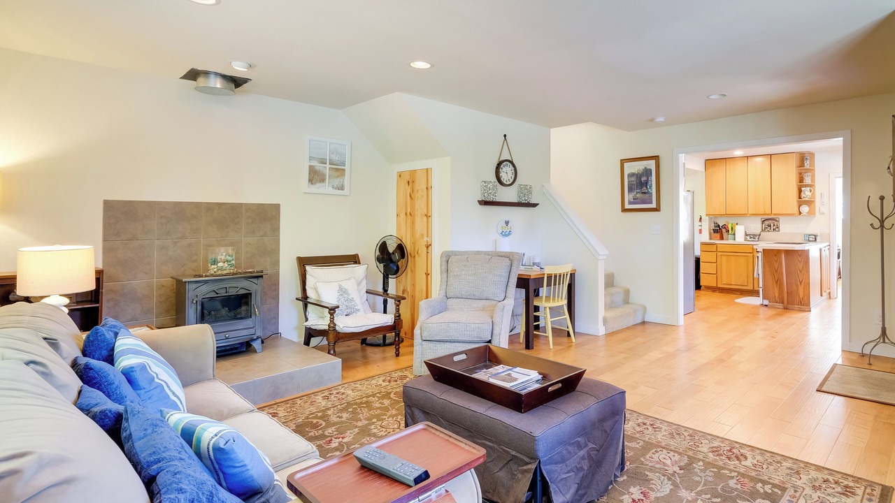 Photo of Bedroom in Indianola