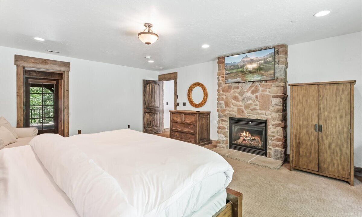 Photo of Bedroom in Sundance