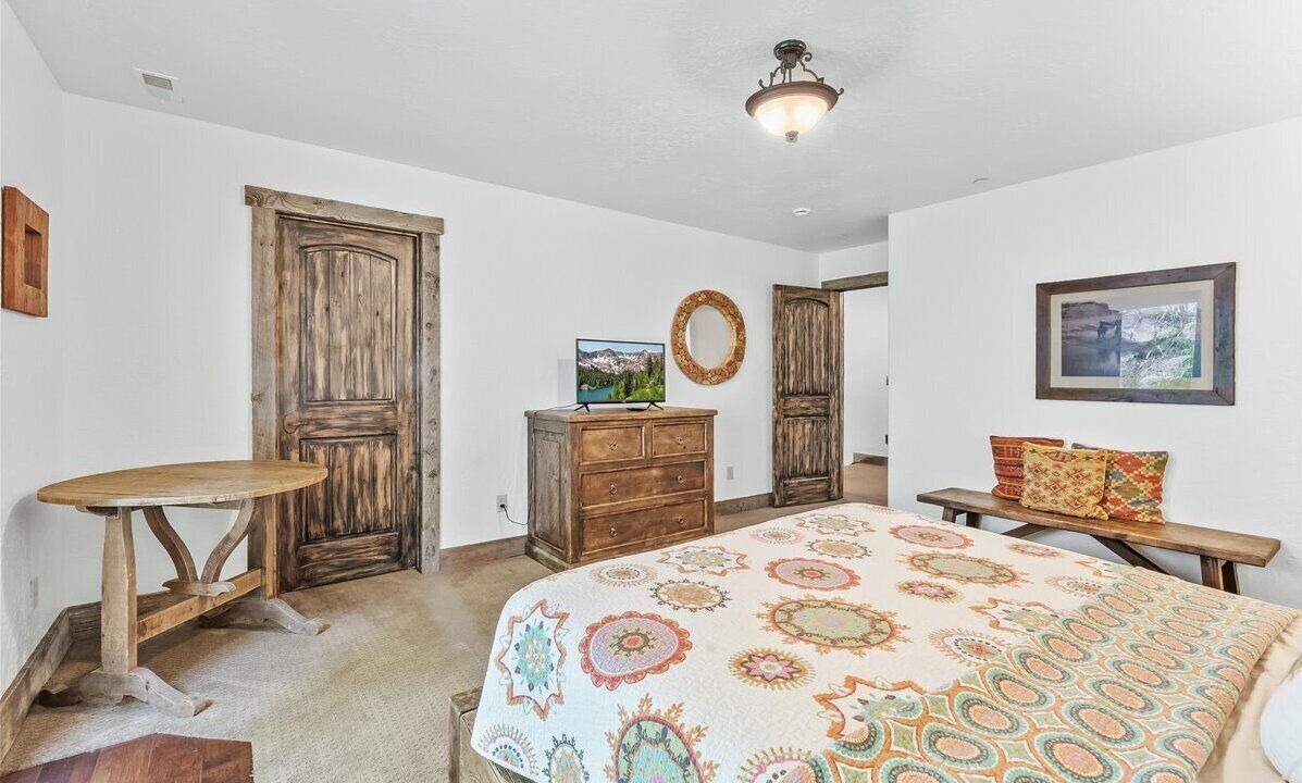 Photo of Bedroom in Sundance