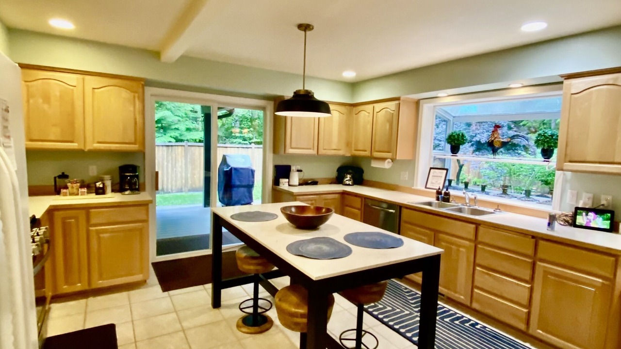 Photo of Kitchen in Enumclaw