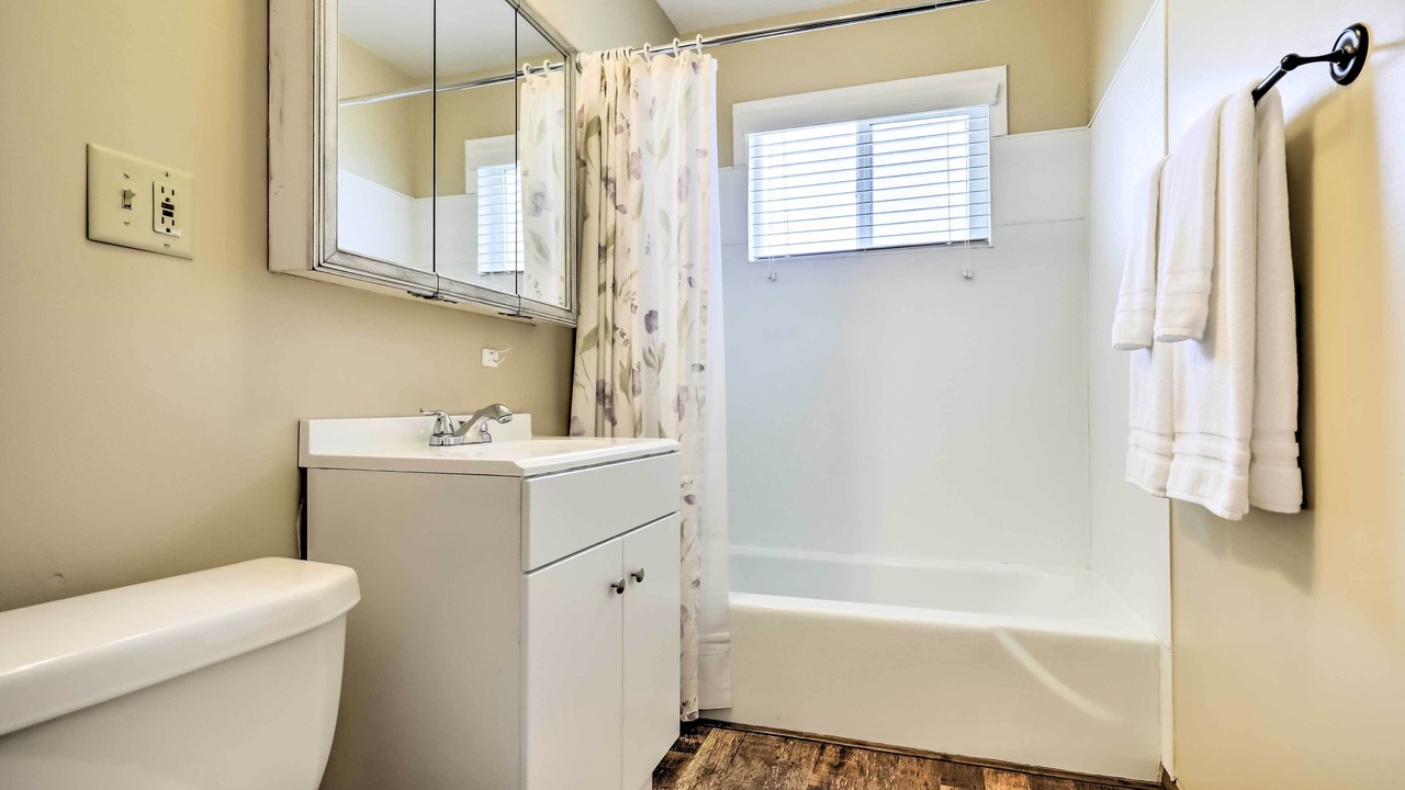 Photo of Bathroom in Tropic
