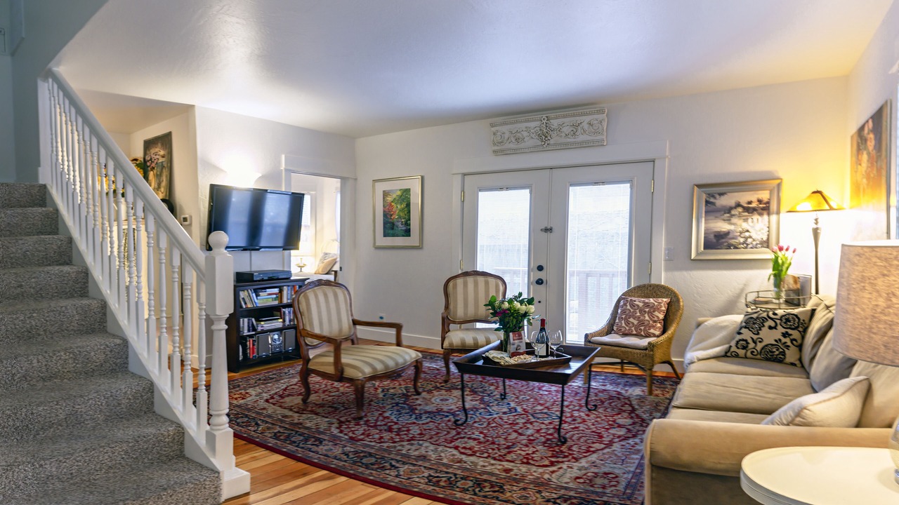 Photo of Livingroom in Historic Railroad District