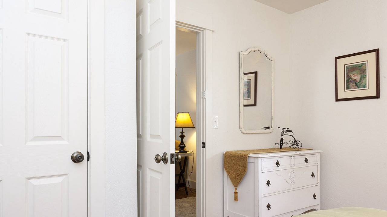 Photo of Bedroom in Historic Railroad District