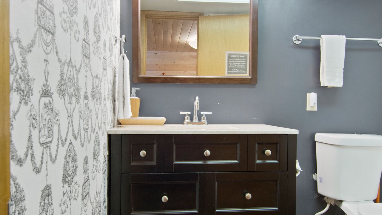 Photo of Bathroom in Lakebay