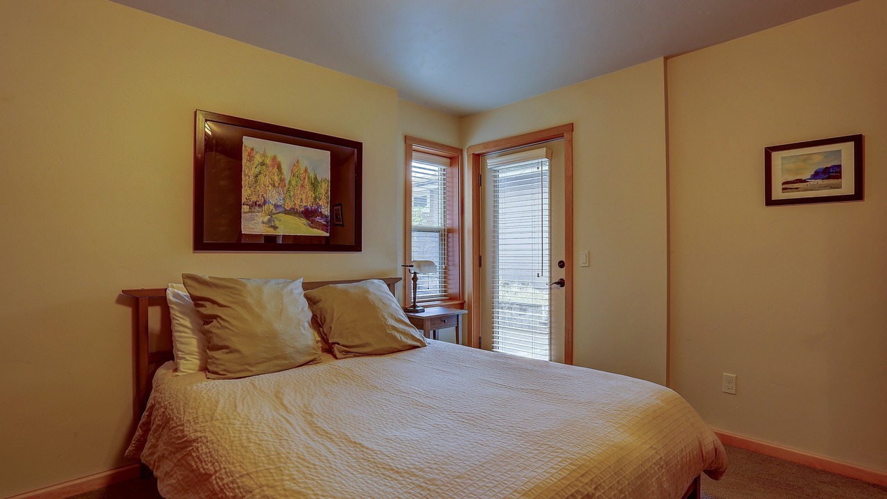Photo of Bedroom in Hood River