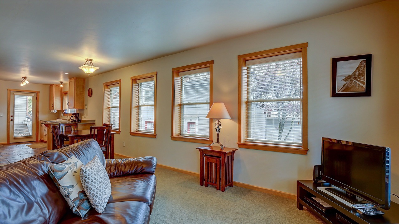 Photo of Livingroom in Hood River
