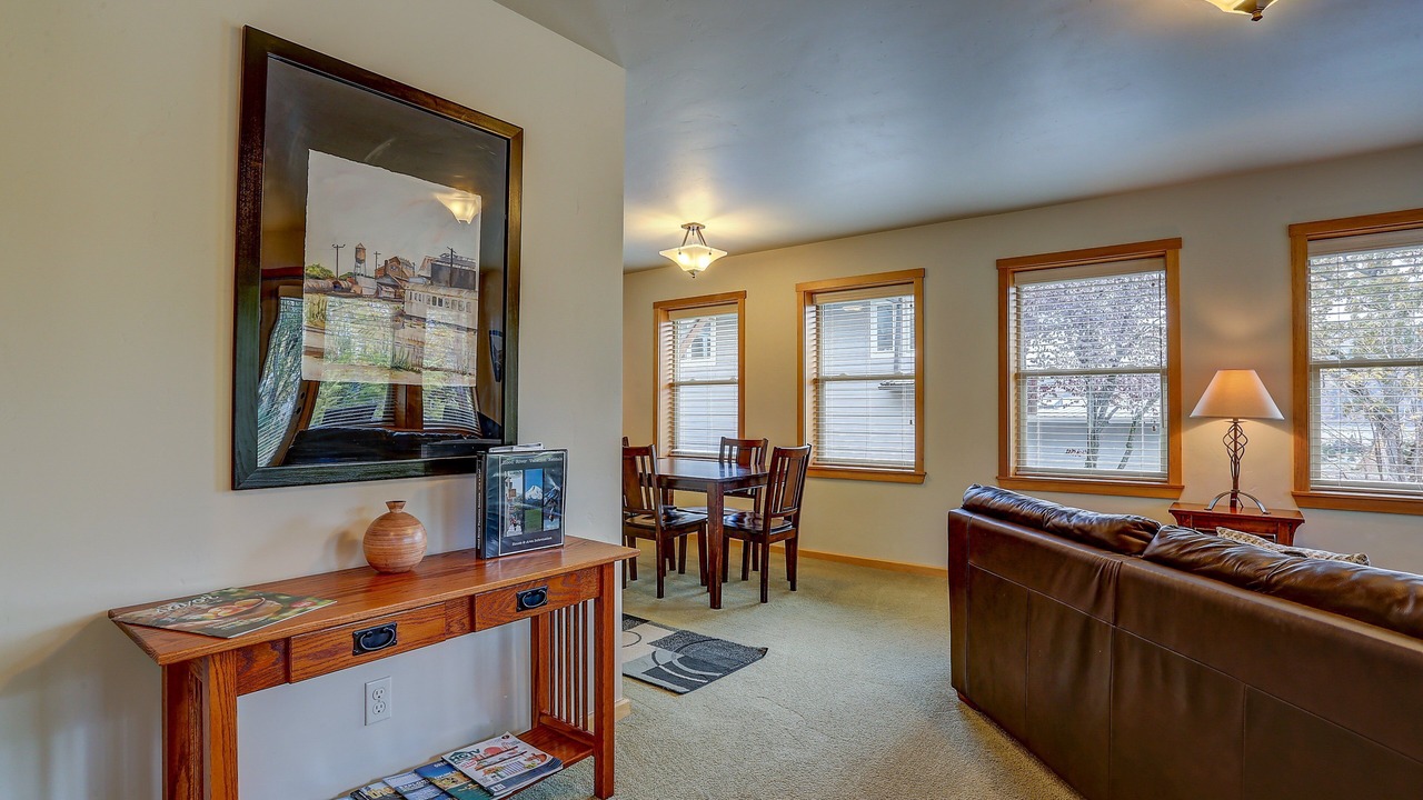 Photo of Livingroom in Hood River