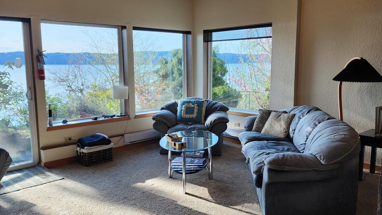 Photo of Livingroom in Mukilteo
