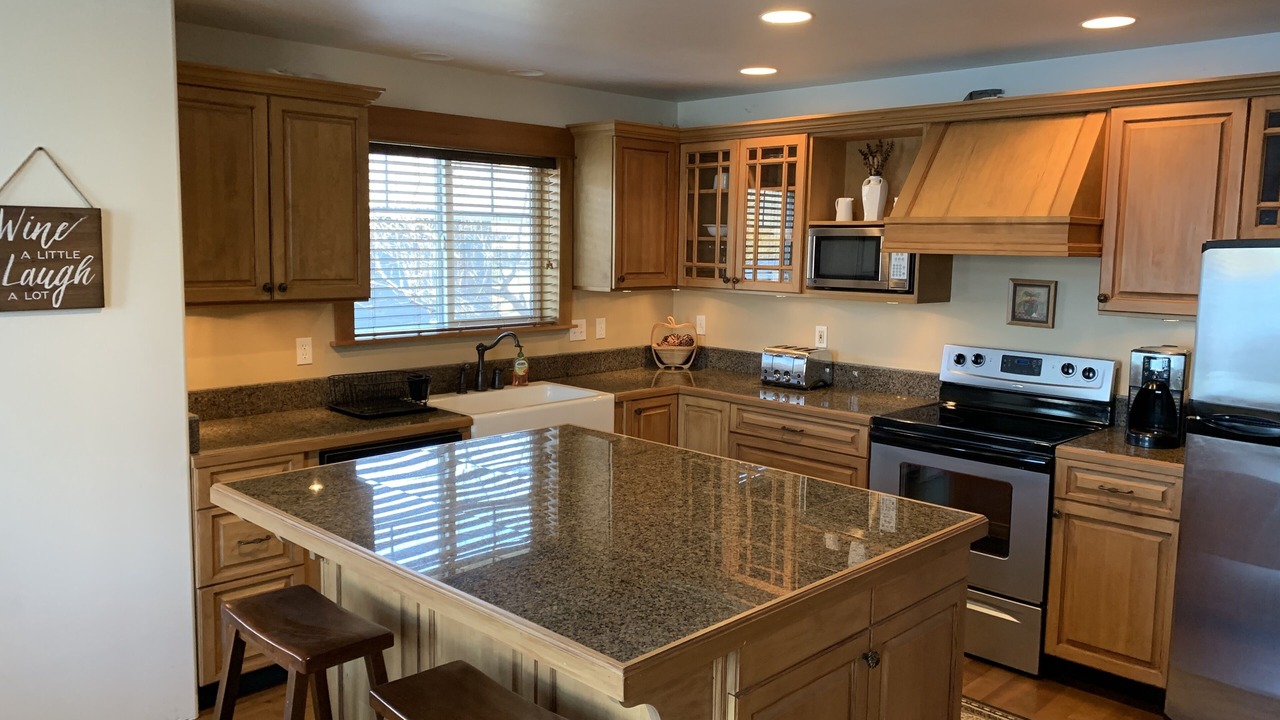 Photo of Kitchen in Manson